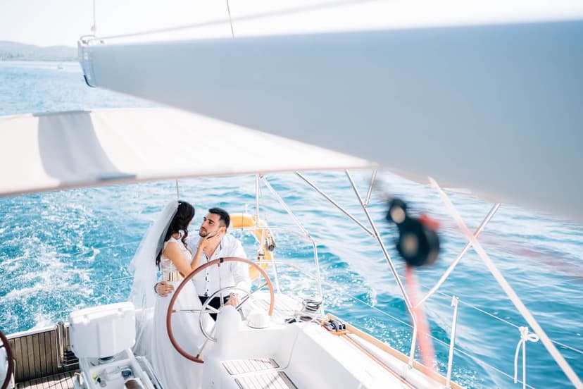 Private Yacht Rental for Weddings Private Yacht Rental for Weddings