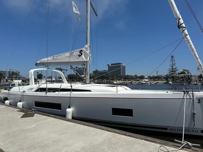 OCEANIS 46.1 "AVIATION"