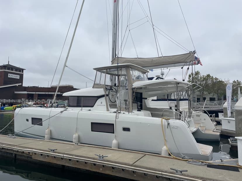 2021 LAGOON 42 "Hullchal"