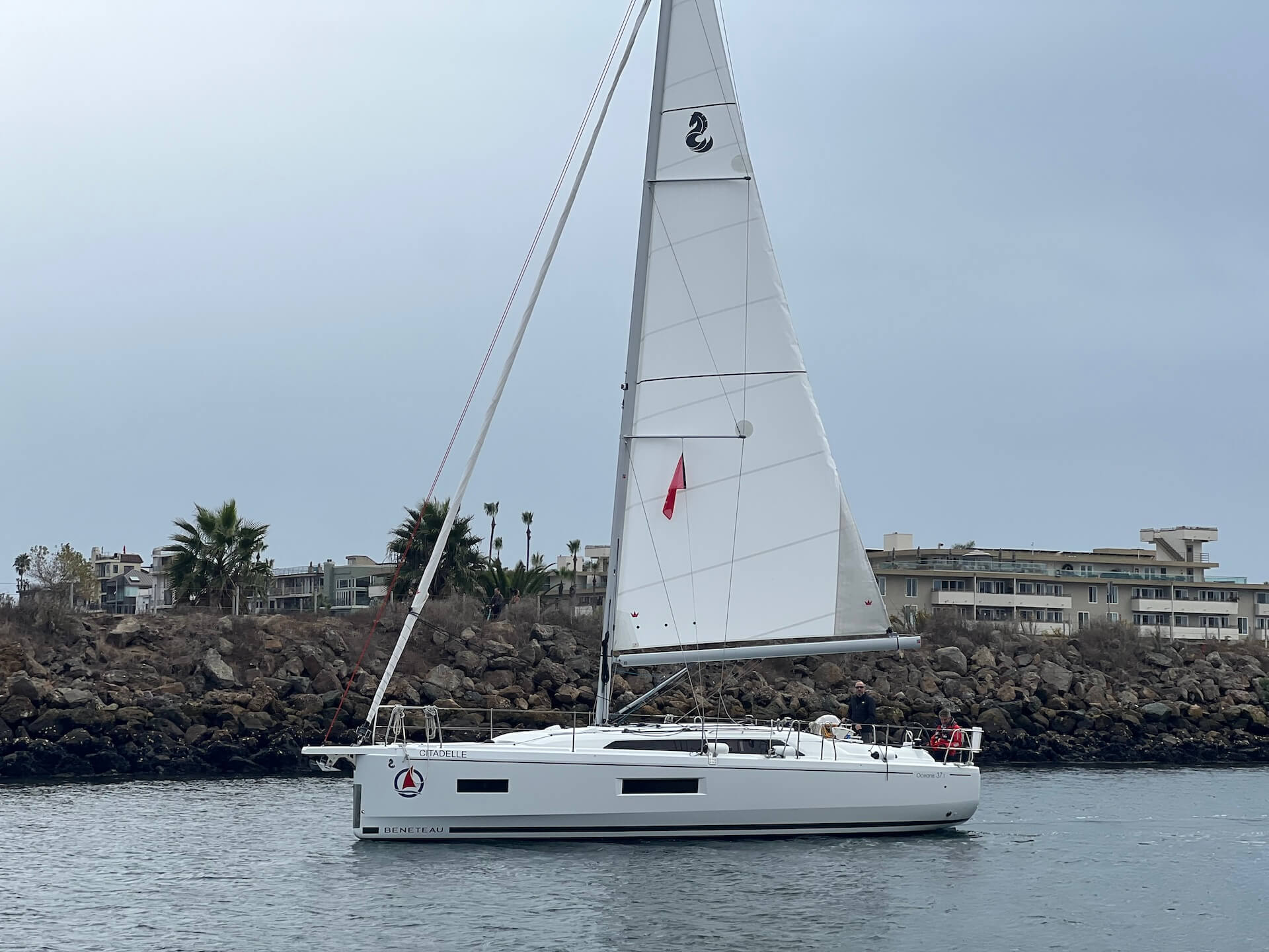 naos beneteau oceanis 37.1