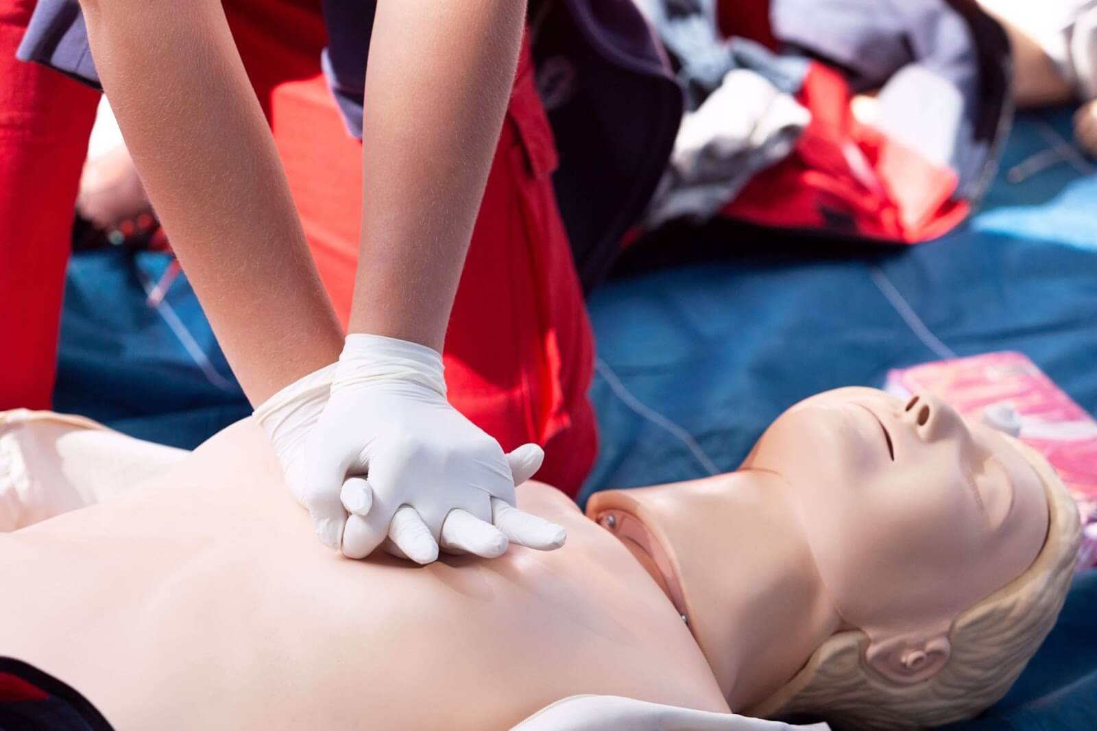 sailing first aid course massage